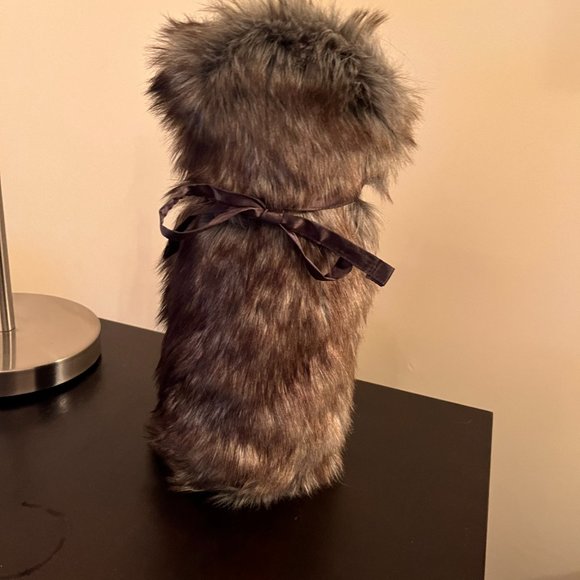 Faux Fur Pottery Barn wine bag - Picture 5 of 7